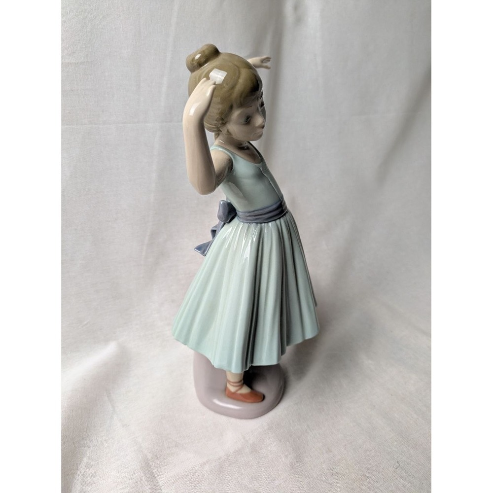 Retired Lladro 5094 Ballerina Figurine: Ballet First Step Porcelain Sculpture 80 - Picture 4 of 5